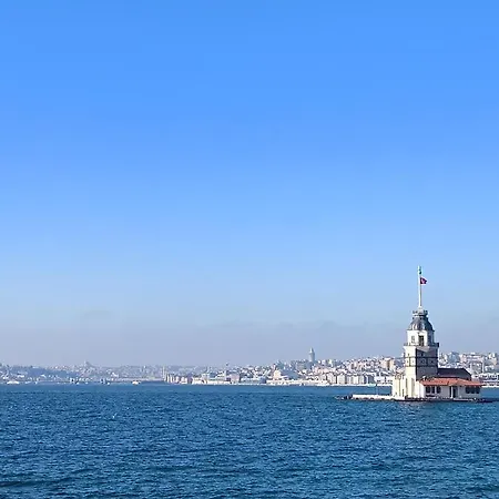 Apartment For Only Women Single Room, In Uskudar Istanbul