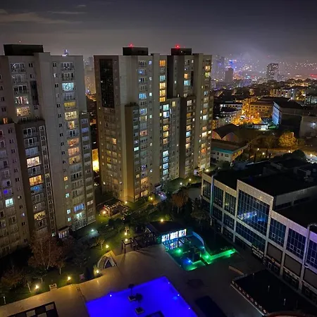 Beylikduzu Huzurlu Aile Yasam Sitesi Ful Donanimli Ev * Istanbul