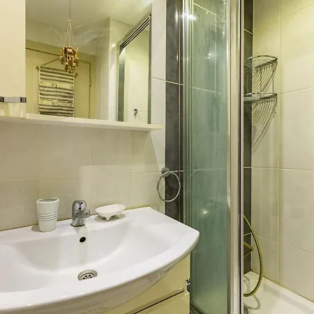 Daire Lovely Near Marmaray And Caddebostan Coast In Kadikoy