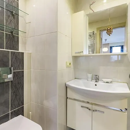 Daire Lovely Near Marmaray And Caddebostan Coast In Kadikoy