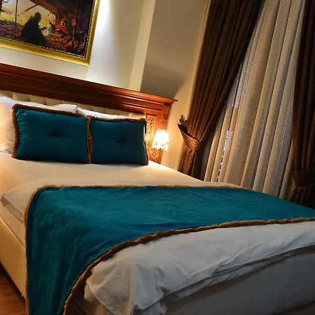 Blue Aparthotel