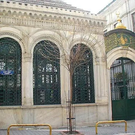 Historical 135 Sqm Near Galata Tower * Istanbul
