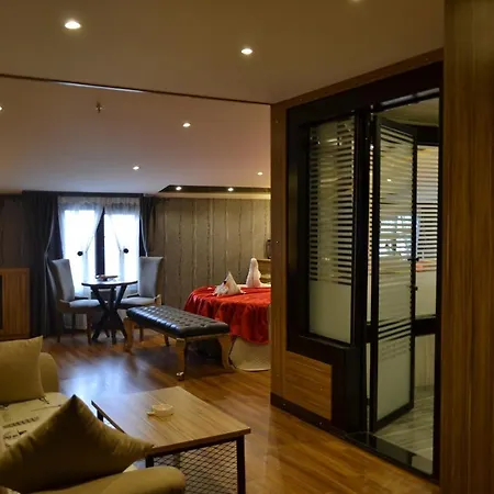Gumus Palace Istanbul