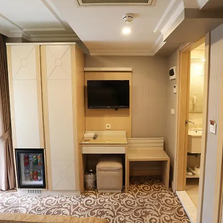 Hotel Alpinn 4*