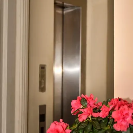 Omer Hayyam Suites Istanbul