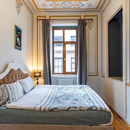 Ali Pasha Apartment Aparthotel 3*