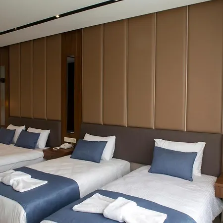 Martinenz 3*