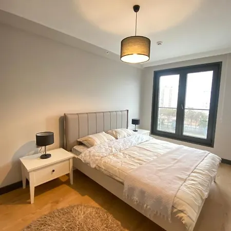 Luxury Fully Equipped 2br 2ba By Siena Apartment *
