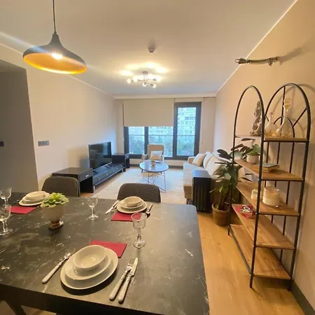 Luxury Fully Equipped 2br 2ba By Siena Apartment