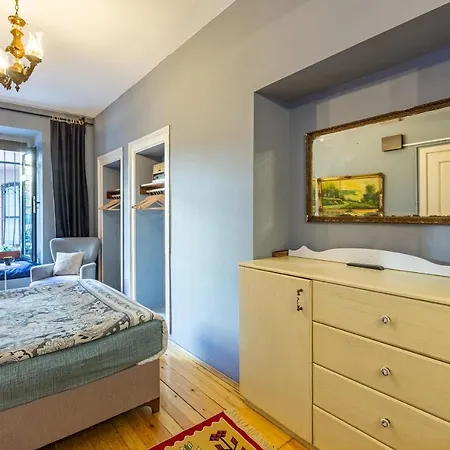 Ali Pasha Apartment Aparthotel 3*