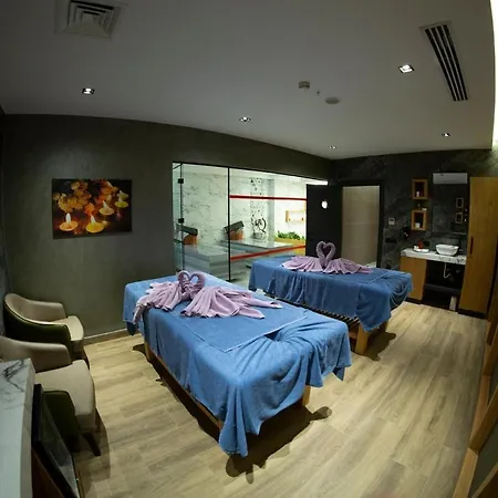 Mayi Hotel