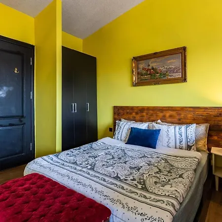 Ali Pasha Apartment Aparthotel