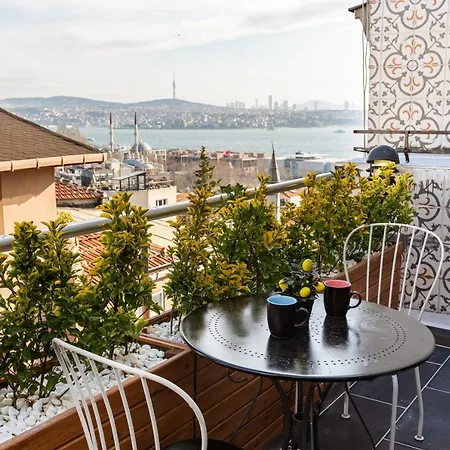 Ali Pasha Apartment