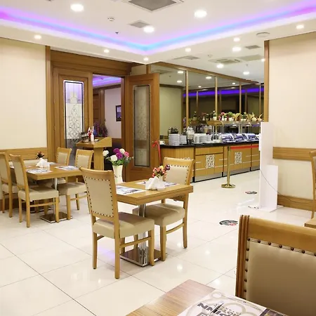 Hotel Alpinn 4*
