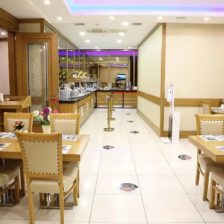 Alpinn Hotel 4*