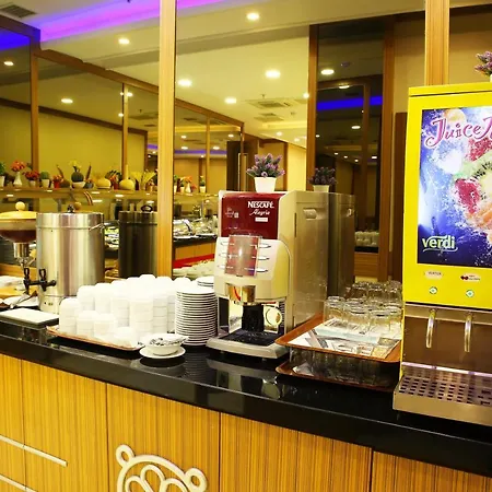 Hotel Alpinn 4*