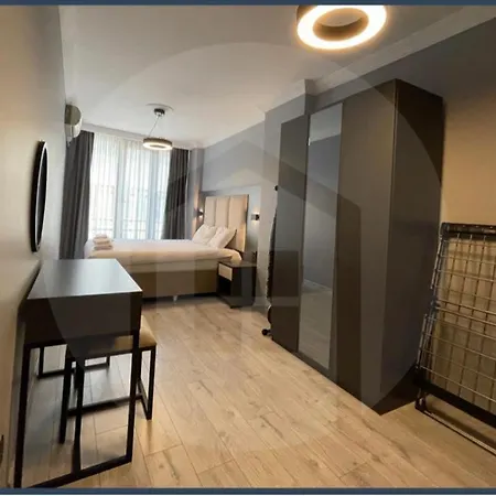 Apartment Center