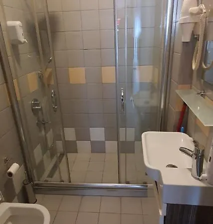 Aparthotel 94 *