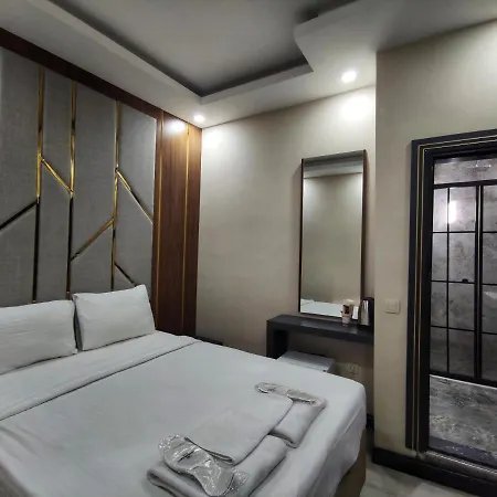 The Golden Pera's & 3* Istanbul