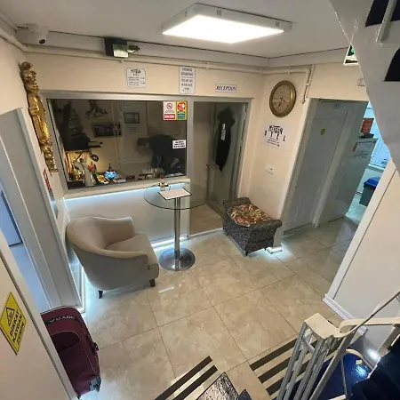 Meydan Pansiyon Uskudar Istanbul