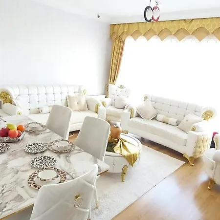 Beylikduzu Huzurlu Aile Yasam Sitesi Ful Donanimli Ev Apartment *
