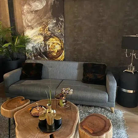 1 Bedroom Apartment Next To Vadi Istanbul * Istanbul