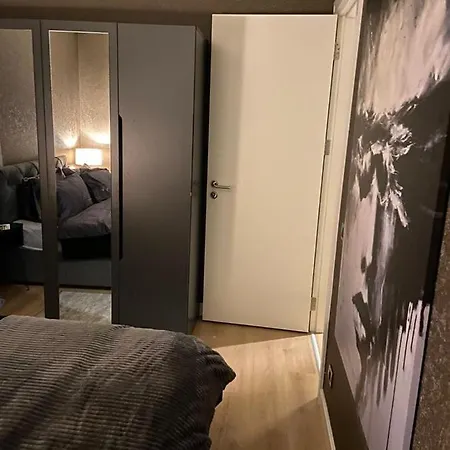 1 Bedroom Apartment Next To Vadi Istanbul Istanbul