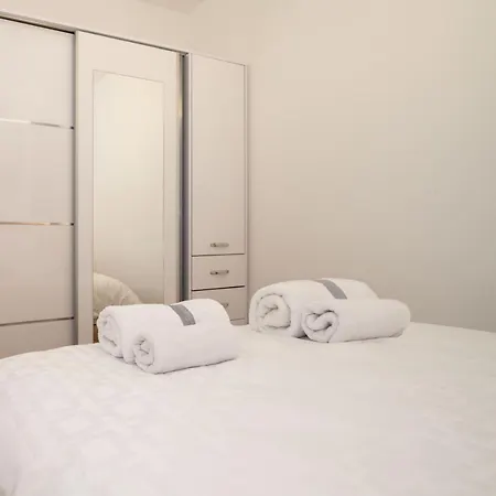 Liv Marmara By Newinn * Istanbul