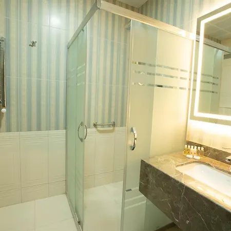 Ramada Encore By Wyndham Avcilar 4*