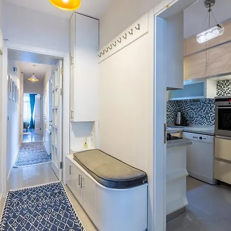 شقة Flat With Excellent Location In Tesvikiye, Sisli *