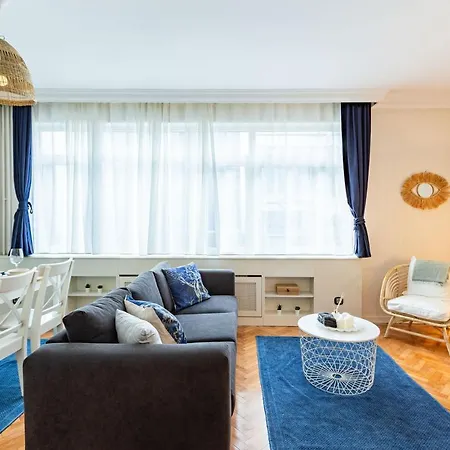 Flat With Excellent Location In Tesvikiye, Sisli اسطنبول