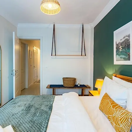 Flat With Excellent Location In Tesvikiye, Sisli اسطنبول