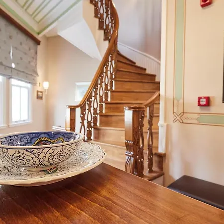 White Palace Old Boutique Hotel