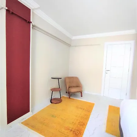 Intimate Haydarpasa Apartment