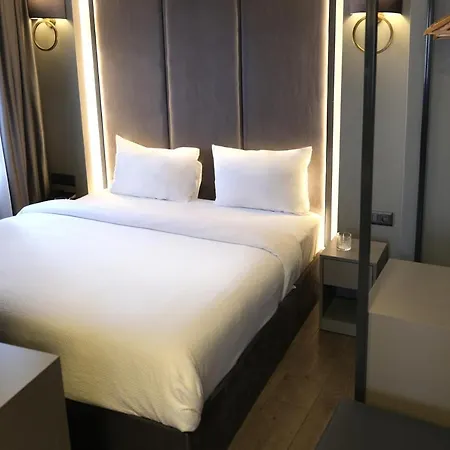 Dilens Bosphorus Hotel 2*