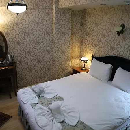 Basileus Hotel