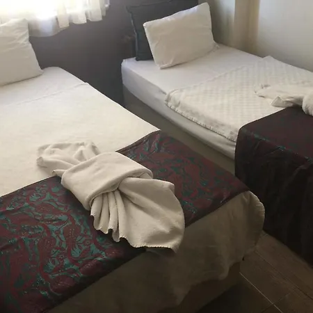 Esra Sultan Petrol Hotel Istanbul