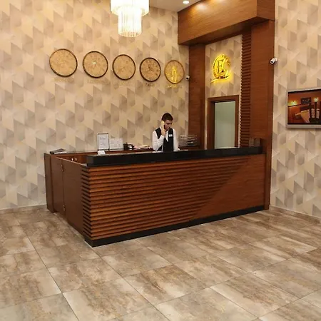 Expoist Otel