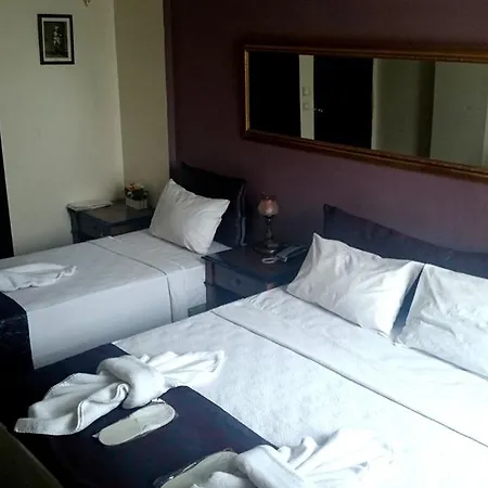 Esra Sultan Petrol Hotel 3*