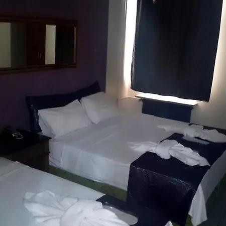 Esra Sultan Petrol Hotel Istanbul