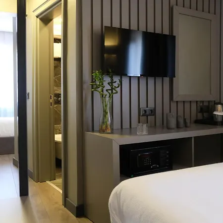 Hotel Dilens Bosphorus 2*