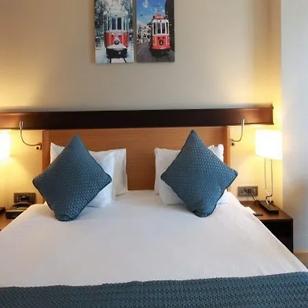 Port Bosphorus Szálloda 4*