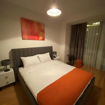 The Y Apartahotel 2*