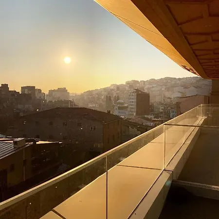 The Y Apartahotel Estambul