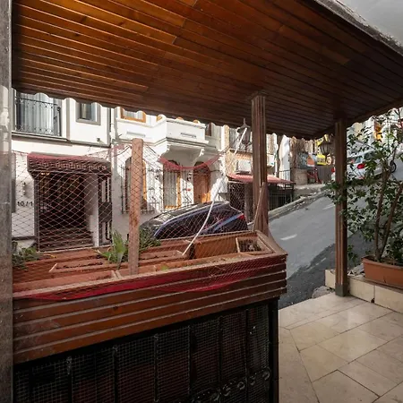 Apartment Taksim Suite-ll *