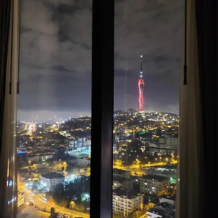 Serviced Luxurious 3+1 In Address Emaar Square *