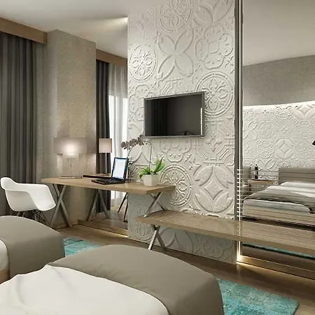 Aybar & Hotel 4*
