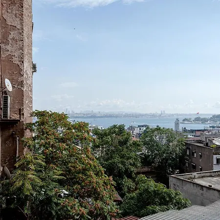 Origine Galata Tower Апартаменты
