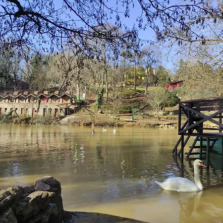 Polonezkoey Country Club & In The Wildlife Park! Resort İstanbul