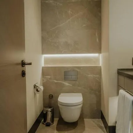 Apartment Serviced Luxurious 3+1 In Address Emaar Square *